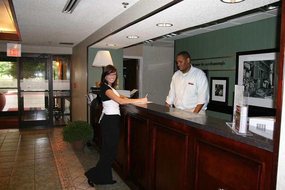 Hotel Baymont By Wyndham Mcdonough Interior foto